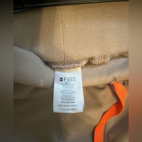 Figs Scrubs - Picture 4 of 4